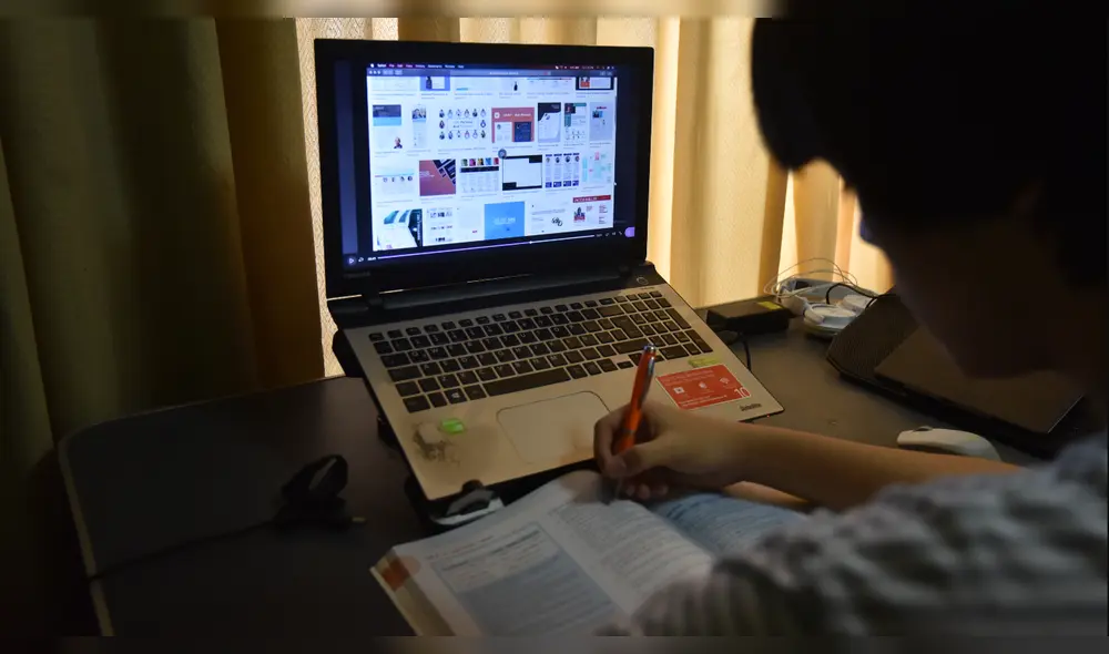 Las clases virtuales es la nueva modalidad dentro de la educación superior debido a la llegada del coronavirus. Foto: El Popular / Jenny Valdivia.