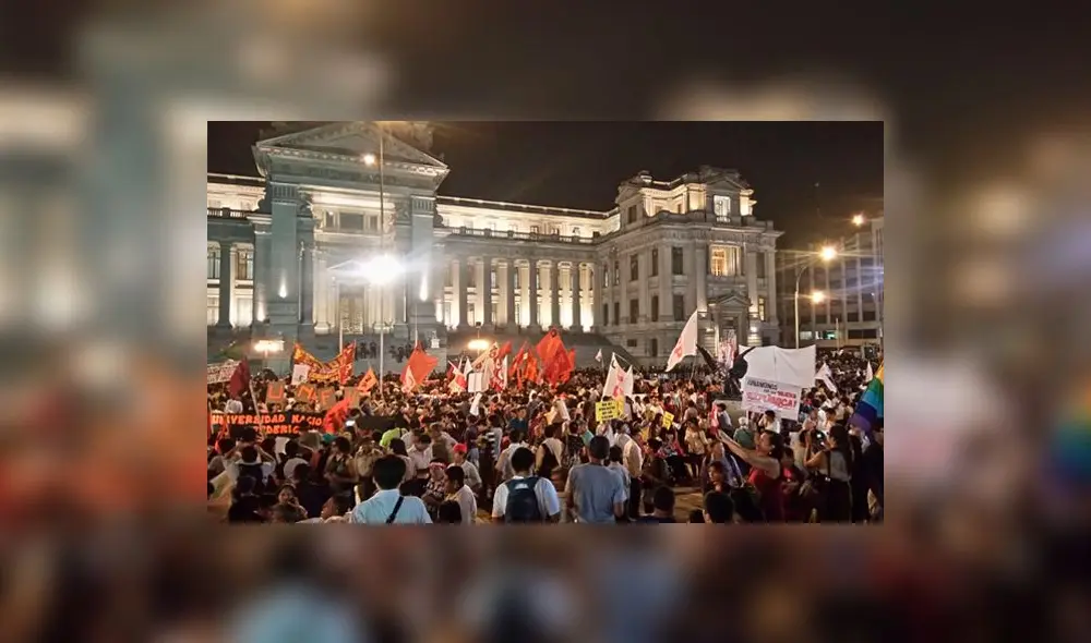 Miles marcharon contra la corrupción y alzaron su voz frente al Poder Judicial