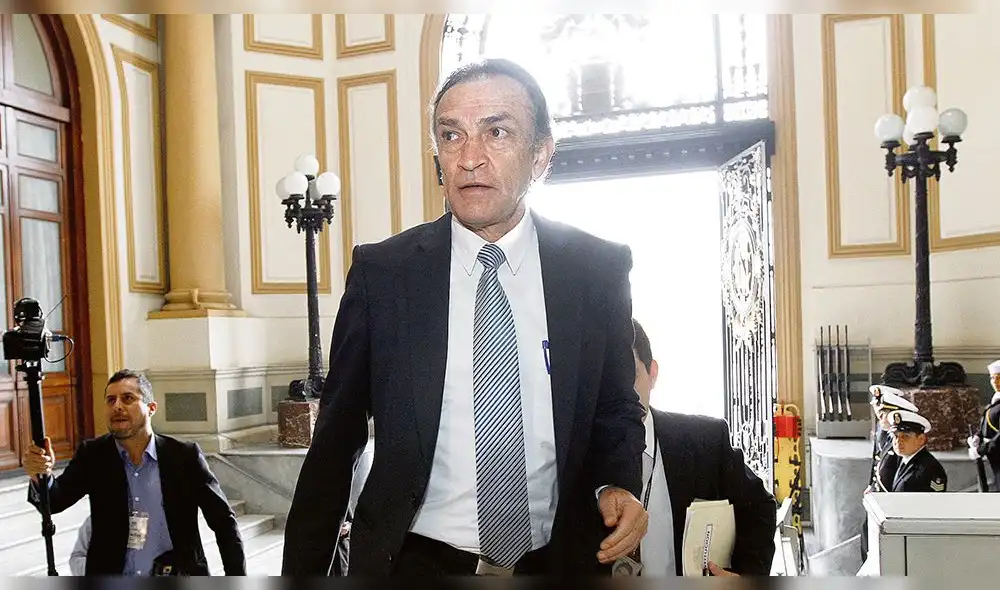 Fiscal cita a congresistas en caso de corrupción en el norte 