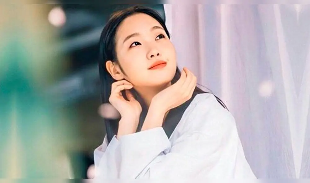 Kim Go Eun comparte sus esperanzas ante el estreno de The King: Eternal Monarch, en entrevista con ELLE Korea, para su edición de mayo 2020.