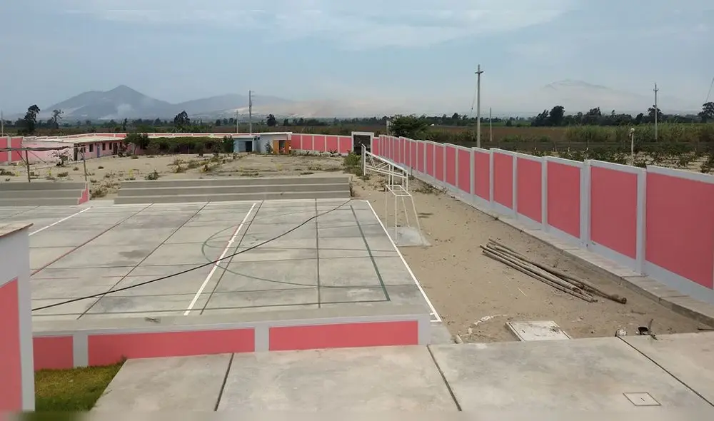 Colegio del centro poblado de Tangay Colegio del centro poblado de Tangay