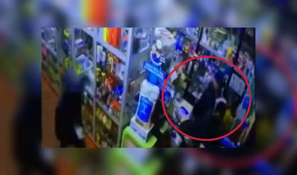 Los vecinos y familiares denunciaron constantes robos en el distrito. Los vecinos y familiares denunciaron constantes robos en el distrito.