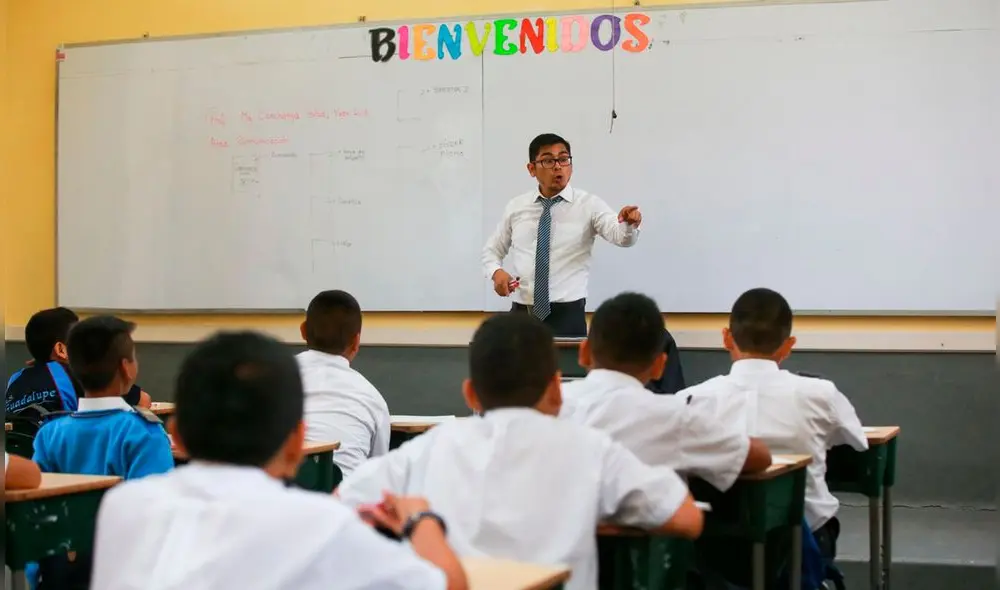 año escolar 2021 magisterio escolares Lambayeque COVID-19 año escolar 2021 magisterio escolares Lambayeque COVID-19