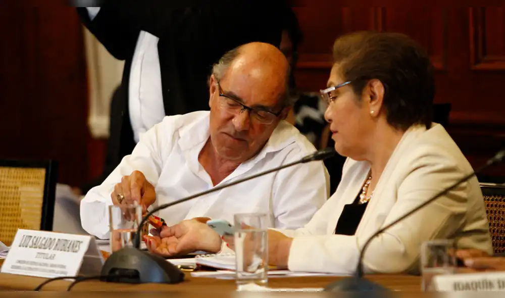 Edwin Donayre: solo una fujimorista se abstuvo de votar por el levantamiento de inmunidad