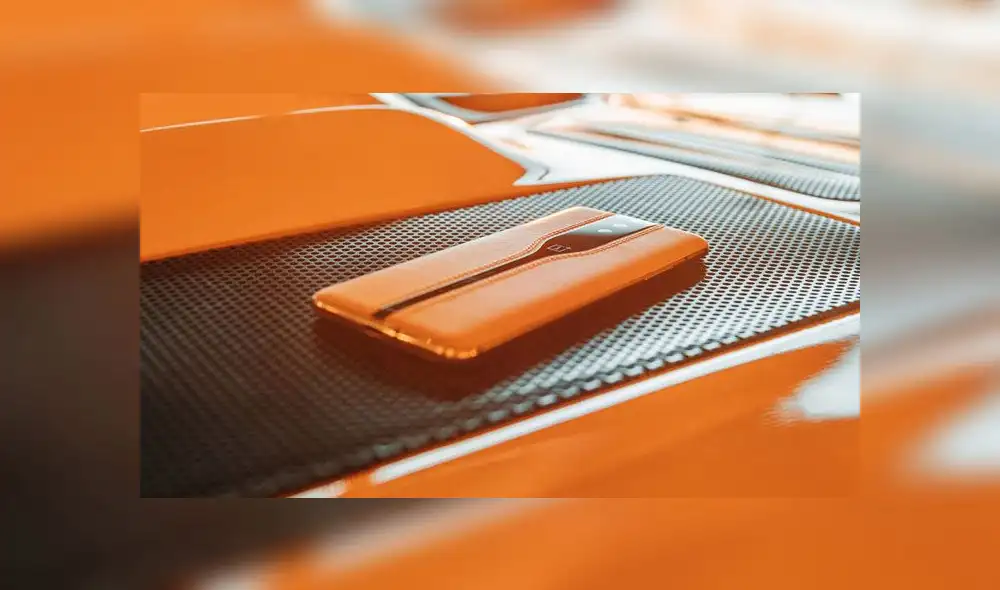 OnePlus presenta móvil con cámara invisible en el CES 2020.