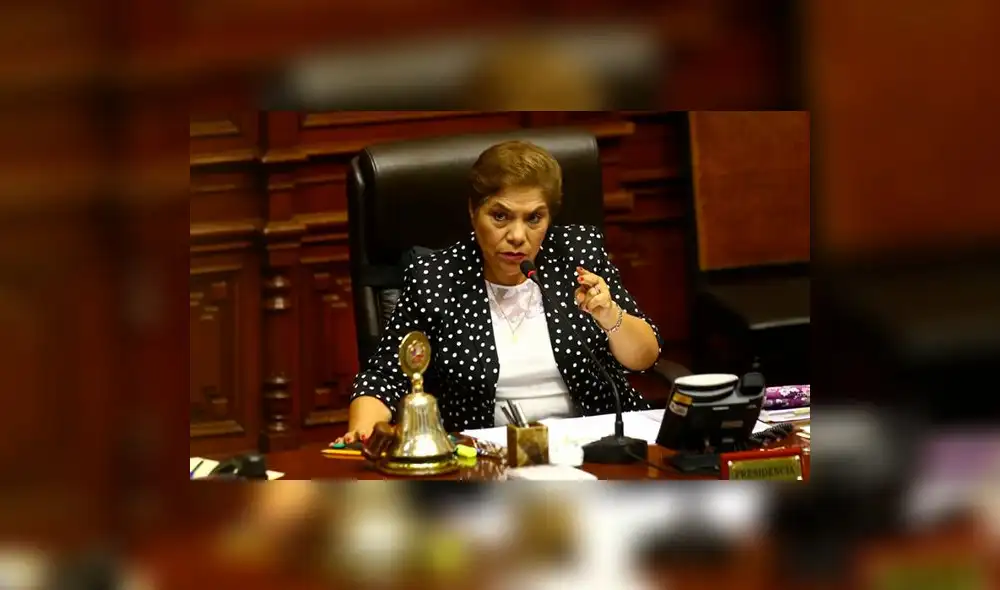 Salgado cuestiona que empresas investigadas participen en reconstrucción 