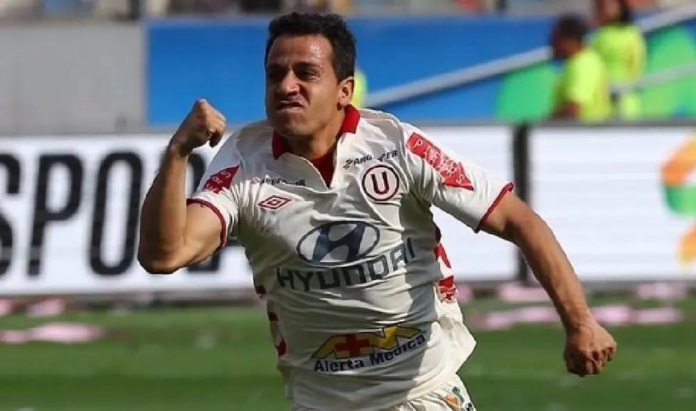 Diego Guastavino jugó tres temporadas en Universitario (2013-16-17). Diego Guastavino jugó tres temporadas en Universitario (2013-16-17).