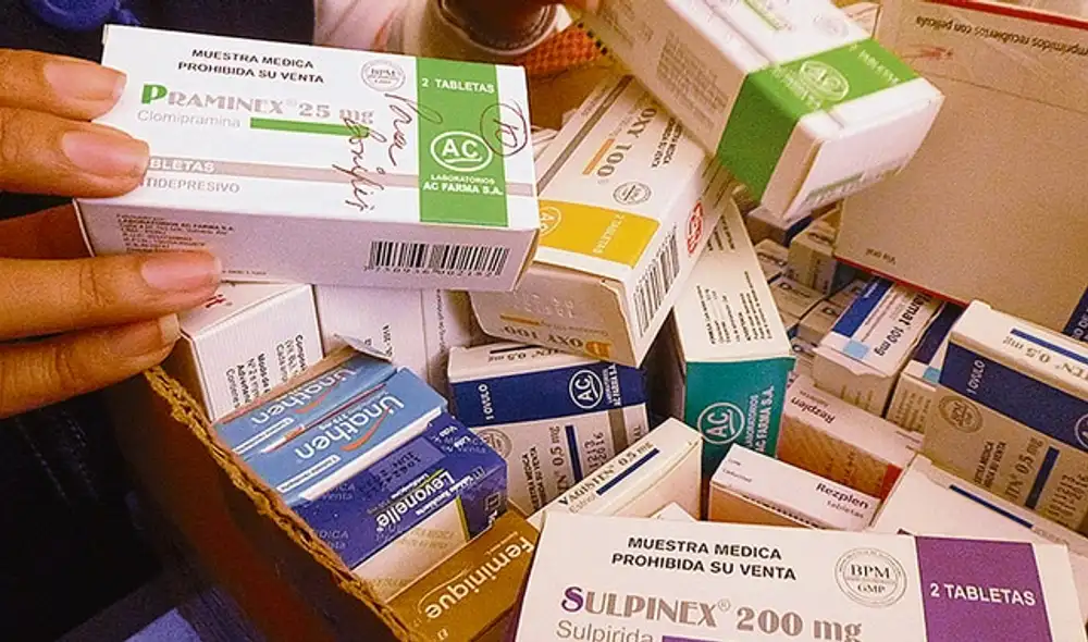 Evaluarán precios de medicamentos en clínicas.