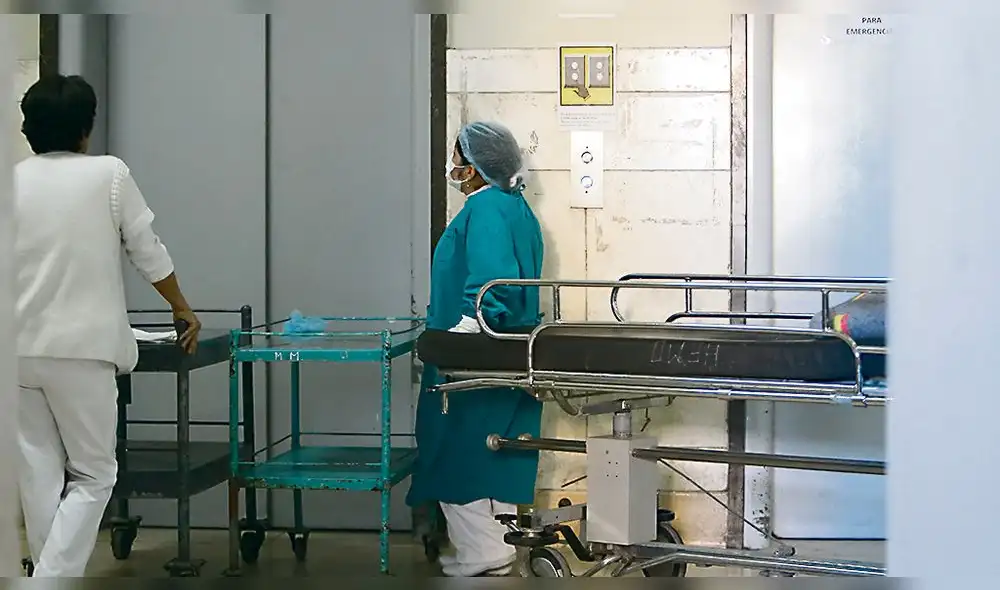 TRABAJADORES HOSPITAL HONORIO DELGADO TRABAJADORES HOSPITAL HONORIO DELGADO