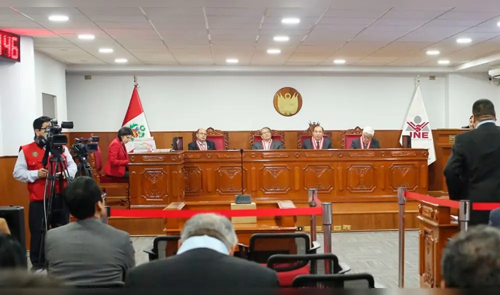 Víctor Ticona preside el Jurado Nacional de Elecciones. Foto: La República.