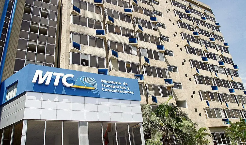 De acuerdo al Ministerio de Transporte y Comunicaciones, la primera licencia de García cuenta con con 4 papeletas, de las cuales 2 son faltas muy graves. Foto: La República