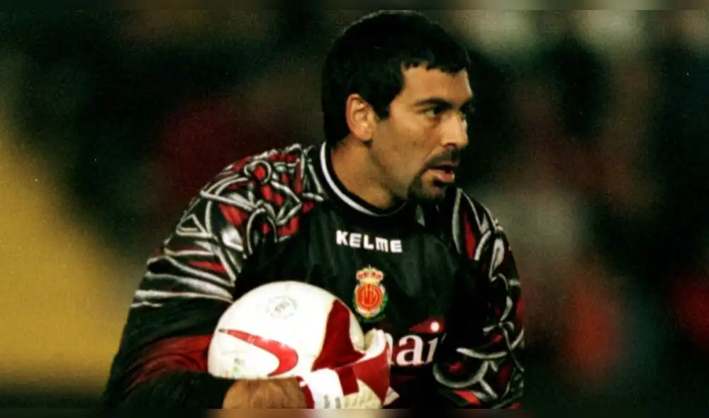 Carlos Roa se retiró a los 29 años de edad, pero volvió al fútbol profesional a los pocos meses para cumplir su contrato. (Foto: AFP)
