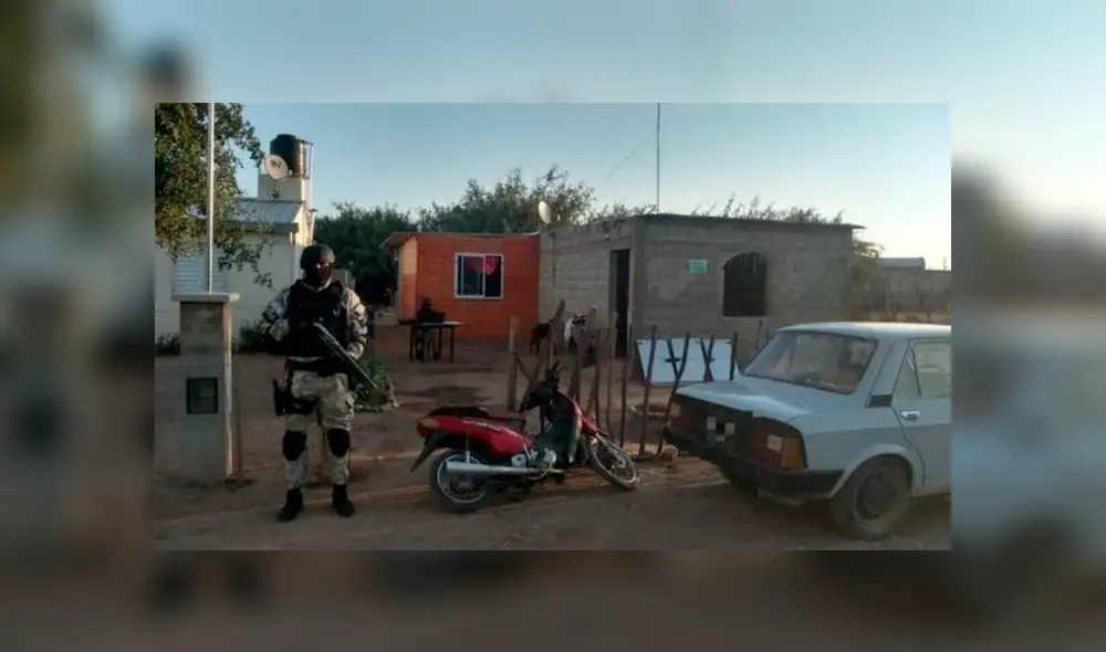 Detienen a hombre que lanzaba drogas a una prisión usando una ballesta Detienen a hombre que lanzaba drogas a una prisión usando una ballesta