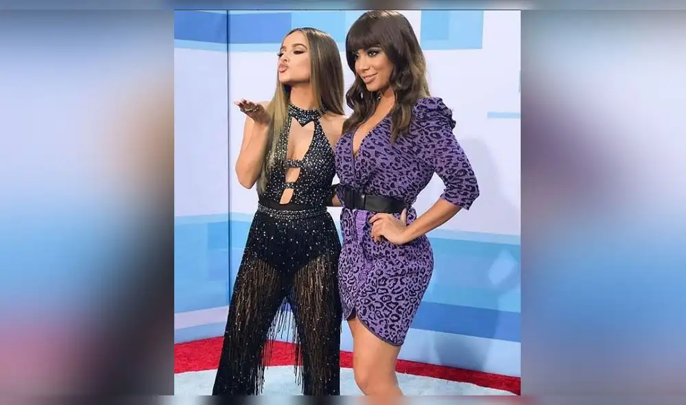 Latin AMAs 2018: Becky G enamoró al mundo con traje trasnsparente [FOTOS]
