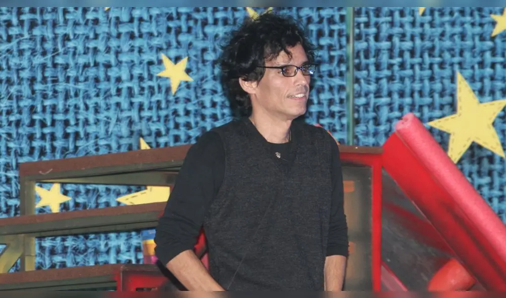 Pedro Suárez-Vértiz: “No se crean vivos con esa estupidez de ‘amigos con derecho’” Pedro Suárez-Vértiz: “No se crean vivos con esa estupidez de ‘amigos con derecho’”