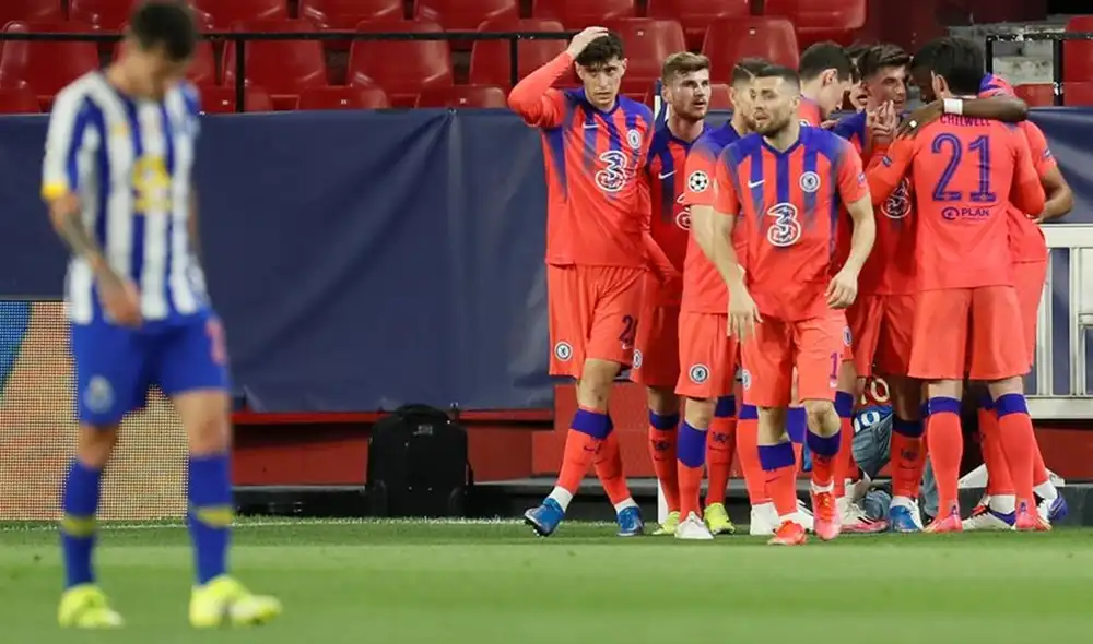 Mount anotó el primer gol del partido Porto vs. Chelsea. Foto: EFE Mount anotó el primer gol del partido Porto vs. Chelsea. Foto: EFE
