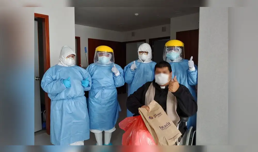 Sacerdote abandonó clínica, tras estar estar varios días hospitalizado. Sacerdote abandonó clínica, tras estar estar varios días hospitalizado.