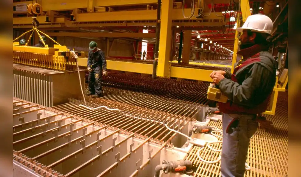 Altos precios de metales y clasificación a Rusia mejorarán la economía