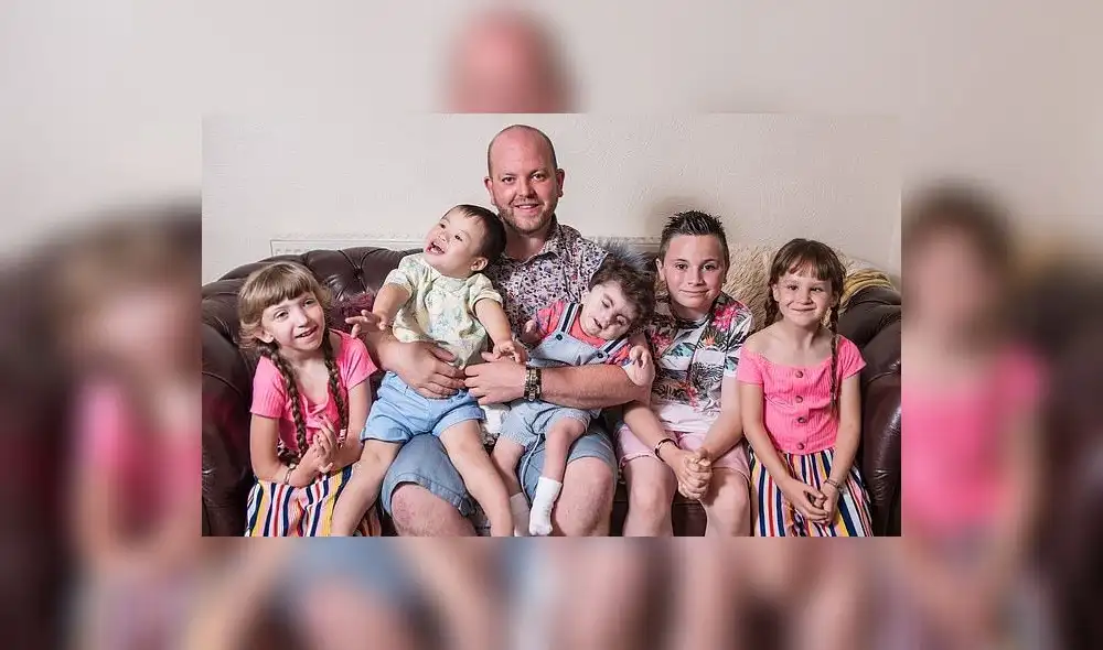 Soltero y sin pareja: Un 'superpapá' adopta a su quinto hijo con discapacidad [VIDEO]