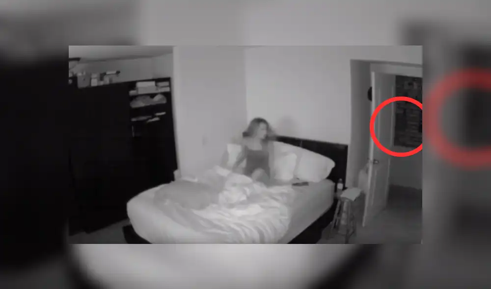 YouTube viral: fantasma acosador queda evidencia ante cámara incorporada en cuarto de chica [VIDEO]