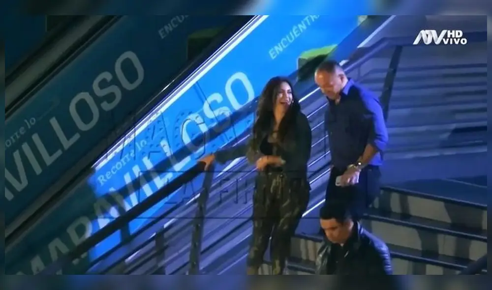 Jackson Mora y Tilsa Lozano son vistos en una de sus salidas.