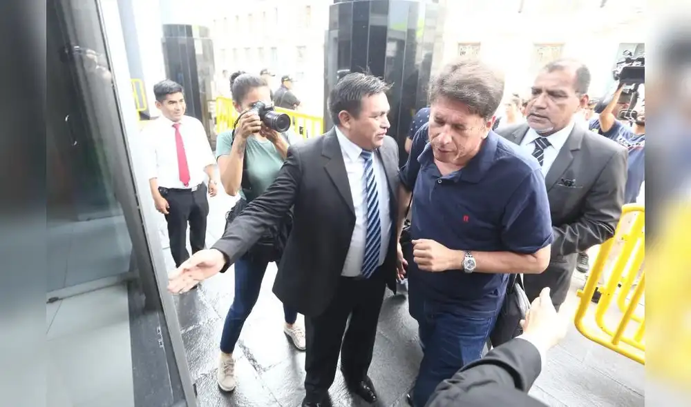 Caso Orellana: condenado exjefe de Sunarp se entregó a la justicia este martes