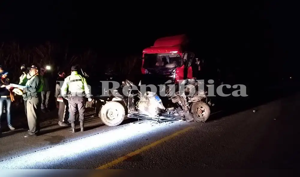 Múltiple choque dejó seis personas muertas en Arequipa [FOTOS y VIDEO]