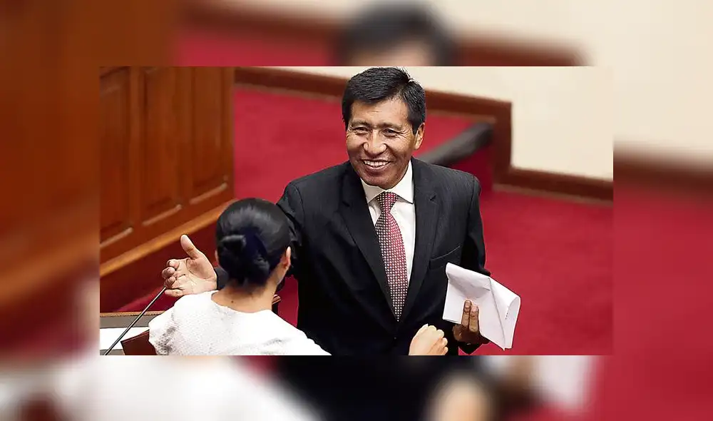 Moisés Mamani entregó audios y videos a la Fiscalía de la Nación