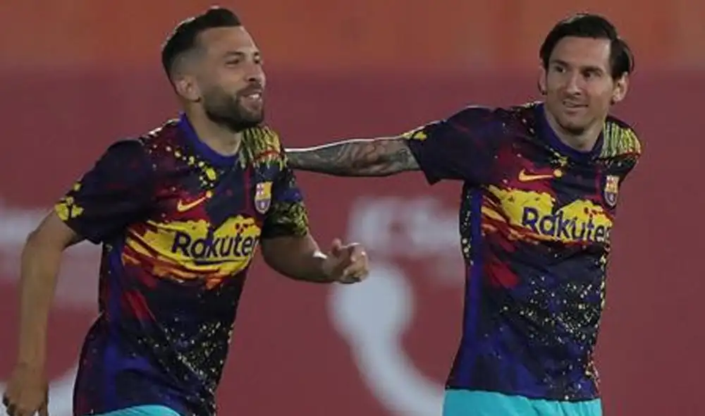 Nuevo look de Lionel Messi en el Barcelona vs. Mallorca. | Foto: EFE Nuevo look de Lionel Messi en el Barcelona vs. Mallorca. | Foto: EFE