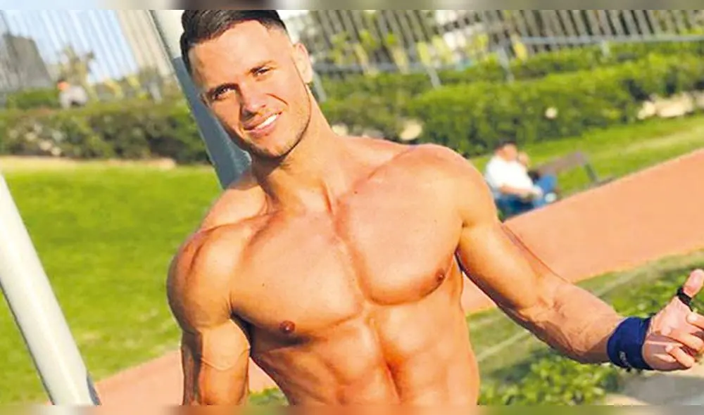 El bochornoso momento fue captado por cámaras de los asistentes al local