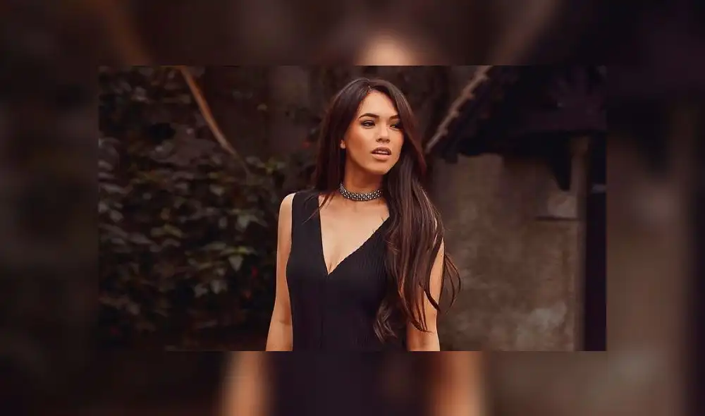 Jazmín Pinedo enciende Instagram al grabarse en bata [VIDEO]