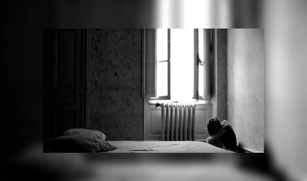 Hombre asesina a su mujer con un cuchillo delante de su hijo