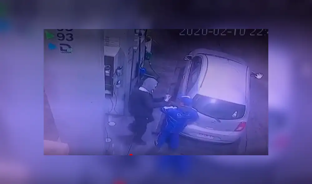 Video es viral en YouTube. El can se percató de las amenazas de los ladrones contra el trabajador de un grifo y corrió a defenderlo.