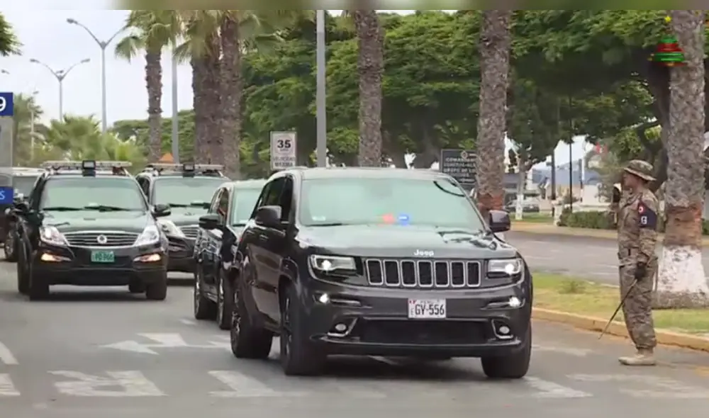 Martín Vizcarra llegó de Brasil y se dirigió a Palacio de Gobierno Martín Vizcarra llegó de Brasil y se dirigió a Palacio de Gobierno