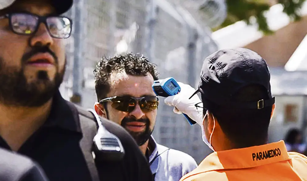 Medidas de seguridad. Tomaron temperatura a los asistentes. Medidas de seguridad. Tomaron temperatura a los asistentes.