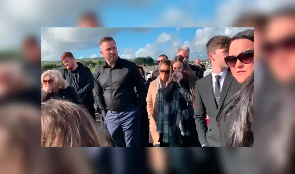 Facebook viral: hombre sorprende a sus familiares en su funeral tras hacerles creer que estaba vivo [VIDEO]