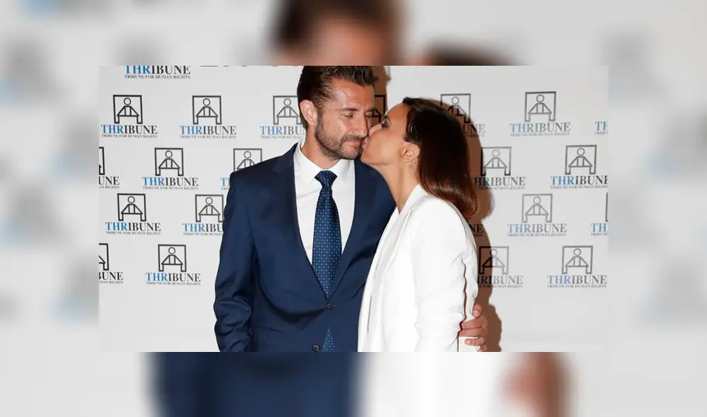 Primera despedida de soltera de la cantante. (FOTO: Twitter)