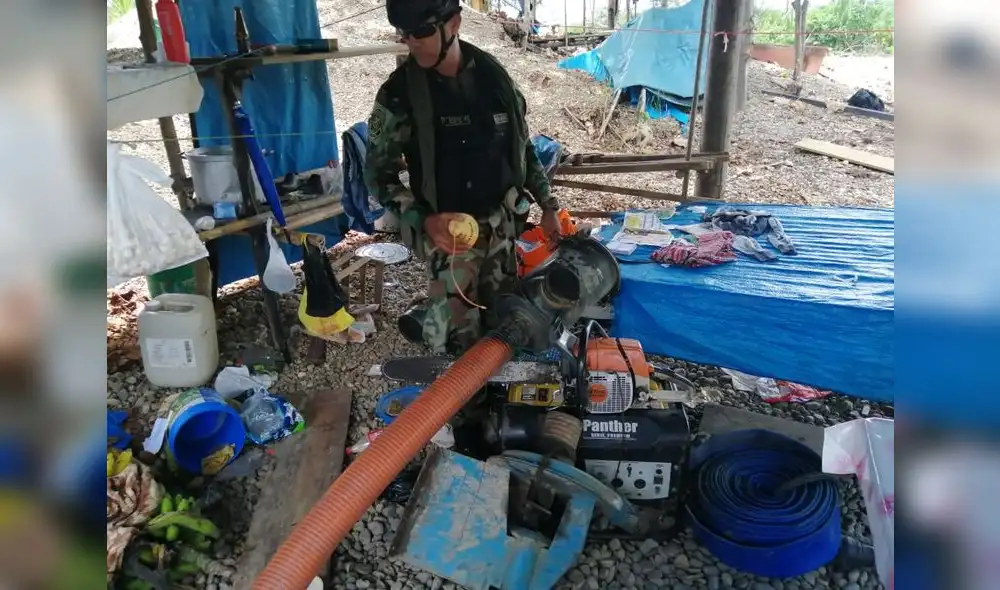 Motores destruidos. Motores destruidos.