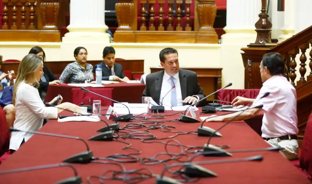 Se instaló el grupo de trabajo que revisará el decreto de urgencia nro. 022 – 2019. Foto: Congreso de la República. Se instaló el grupo de trabajo que revisará el decreto de urgencia nro. 022 – 2019. Foto: Congreso de la República.