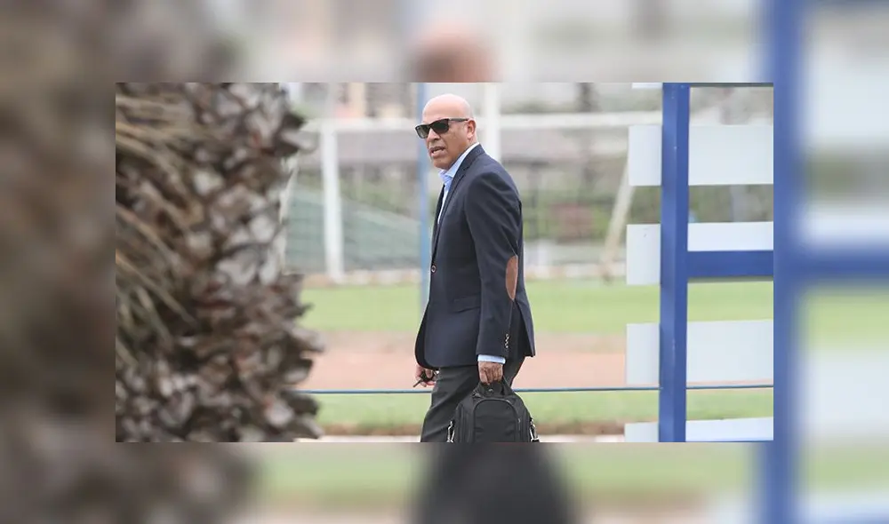 ENTRENAMIENTO DE ALIANZA LIMA LIGUILLA 2016 ROBERTO MOSQUERA ENTRENAMIENTO DE ALIANZA LIMA LIGUILLA 2016 ROBERTO MOSQUERA