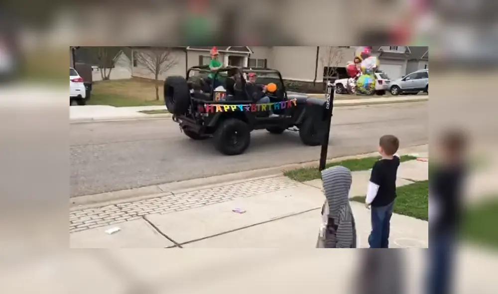 A través de Facebook se hizo viral la curiosa sorpresa que le dieron a un niño luego de que cancelaran su cumpleaños por el coronavirus.