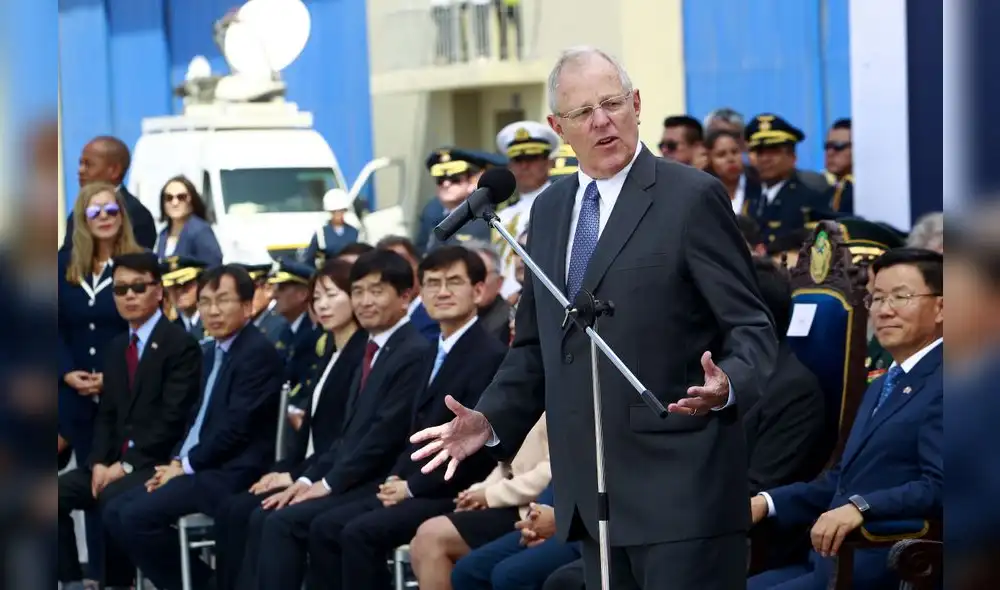 Kuczynski: “No voy a firmar ninguna ley que impida la libertad de prensa”