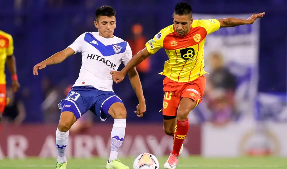 Sigue AQUÍ EN VIVO el Vélez vs. Aucas ONLINE EN DIRECTO con Luis Abram por la Copa Sudamericana 2020. | Foto: EFE