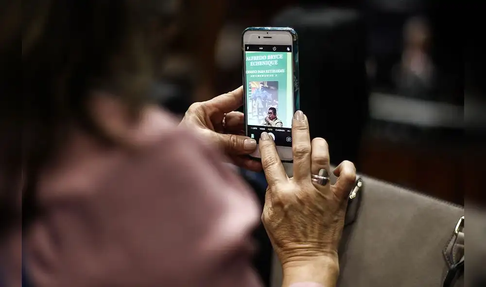 Alfredo Bryce Echenique presento su último libro “Permiso para retirarme. Antimemorias 3” [FOTOS]