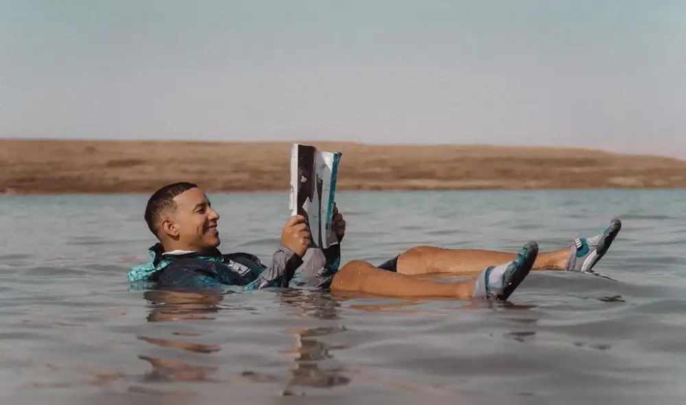 Daddy Yankee se une a la protesta pacífica contra gobernador de Puerto Rico Daddy Yankee se une a la protesta pacífica contra gobernador de Puerto Rico