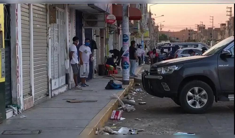 Familiares de pacientes COVID-19