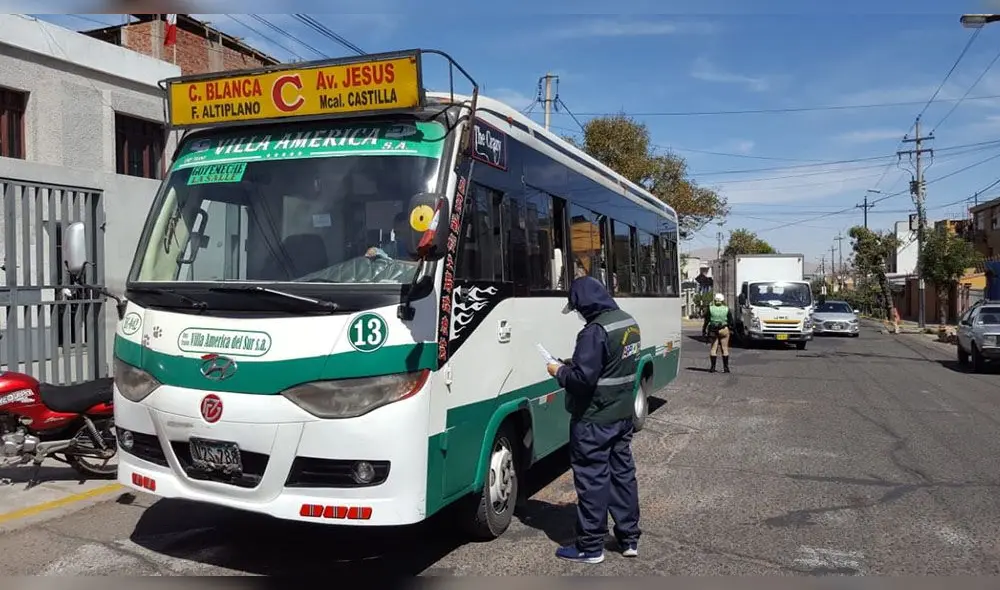 Inspectores de la Municipalidad de Arequipa y Policía Nacional hicieron operativo.