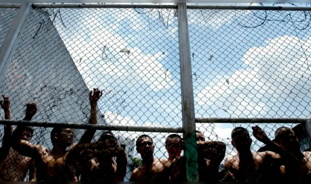 Denuncian Intoxicación masiva en cárcel de Venezuela y Gobierno lo niega Denuncian Intoxicación masiva en cárcel de Venezuela y Gobierno lo niega