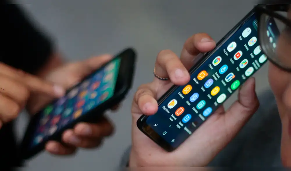 Lambayeque: toman acciones contra comercio y desbloqueo ilegal de celulares Lambayeque: toman acciones contra comercio y desbloqueo ilegal de celulares