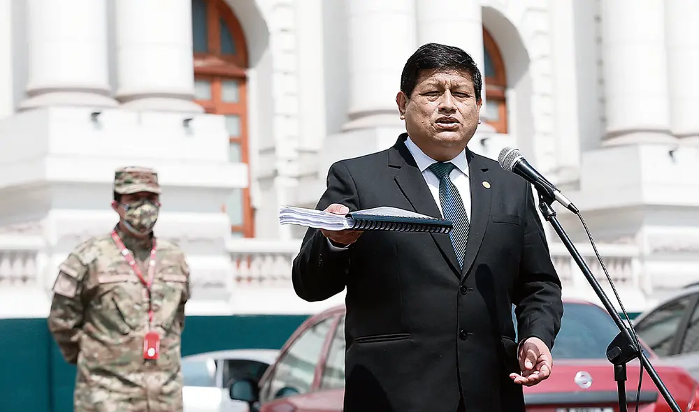 Exministro de Defensa Walter Ayala. Foto: difusión Exministro de Defensa Walter Ayala. Foto: difusión